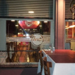 Andi restaurant inside