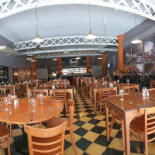 Andi restaurant inside