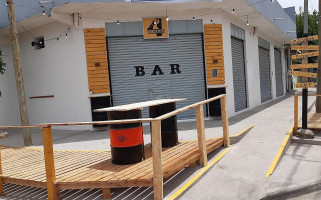 4 Gatos Locos Extérieur