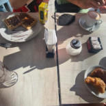 Benjamin Café drink