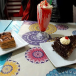 Benjamin Café drink