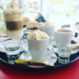 Benjamin Café drink