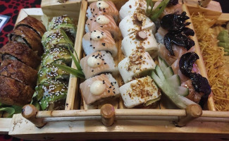 Oyshiki Fusion Resto & Vinos Comida