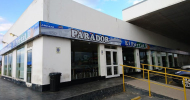 Parador El Portal Exterior