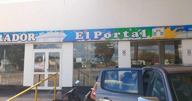 Parador El Portal Exterior