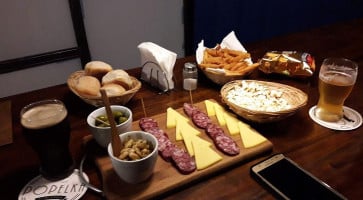 Cerveceria Popelka Nourriture