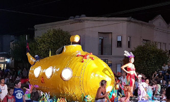 Tolo's Resto Exterior