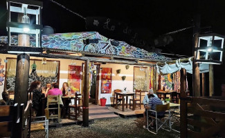 Lo De Lucy- Restobar Pizzería outside