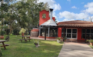 La Rural Brasas Y Pastas Exterior