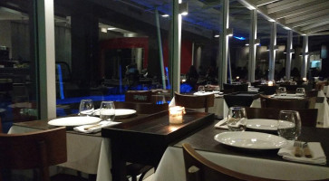 Set Point Restó À l'intérieur