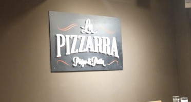 La Pizzarra Logo