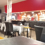 Confiteria Automoto inside