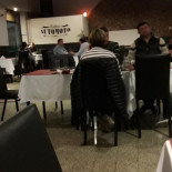 Confiteria Automoto inside