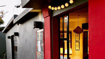 La Urraca Cocina Bebida