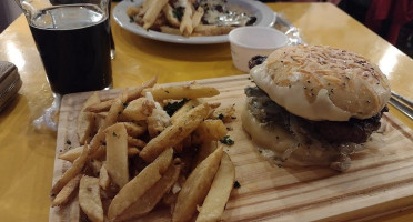 Rulo Coffee And Beer food