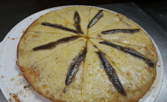 Pizzeria La Colina Food