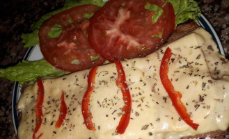 Gualberto Taberna food