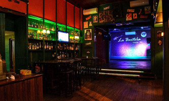 La Tola Lounge inside