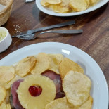 Parador Punto Medio food