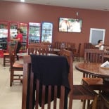 Parador Punto Medio inside