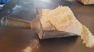 Bambinos Pizzas Y Calzones Boisson