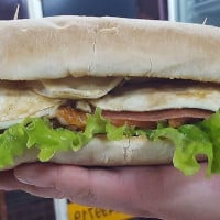 Bambinos Pizzas Y Calzones Nourriture