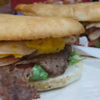 Bambinos Pizzas Y Calzones Nourriture