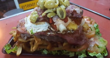 Bambinos Pizzas Y Calzones Nourriture