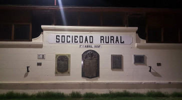 La Rural Resto Lounge