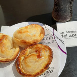 Las Medialunas Del Abuelo Essen