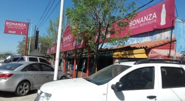 Bonanza Parrilla outside