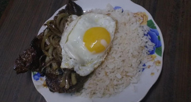 Bombito El Milagro Comida