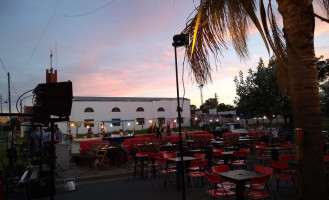 Don Pietro Pizza Y Chop Außen