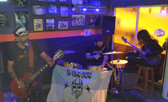 Motor One Drinks inside