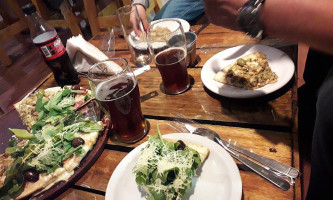 Expreso China Muerta Estación Plottier Nourriture