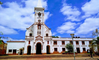 Restaoran Integracion Extérieur