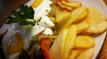 Lotito's A Lo Bestia Casa De Comidas Comida