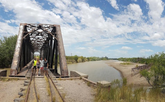 Termal, Pedro Luro Exterior