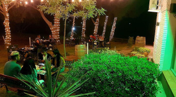 Termal, Pedro Luro Exterior