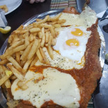 El Viejo Luiggi de Gonnet food