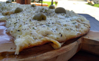 El Tablón Pizza A La Piedra food