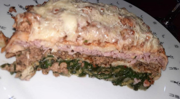 La Escondida De Eleuterio food