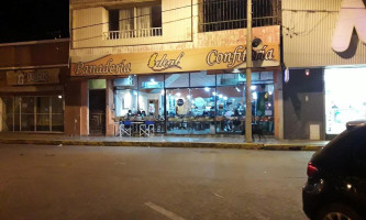 Confiteria Ideal outside