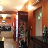 Y Lo De Pocha À l'intérieur