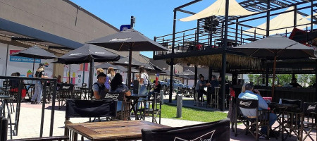 Roll And Rock Exterior