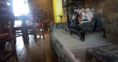 Resto Caffee Benja 's Dentro