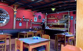 El Meson de Espaderos Dentro