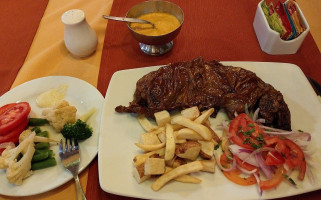 El Meson de Espaderos Comida