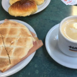 Deutsches Hospital Cafeteria food