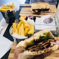 Zambito Comida Peruana